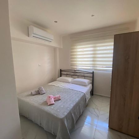 Villa Cemil Alexandroupolis Exteriör bild