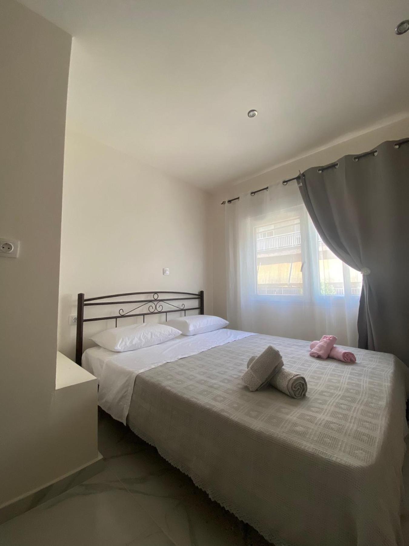 Villa Cemil Alexandroupolis Exteriör bild